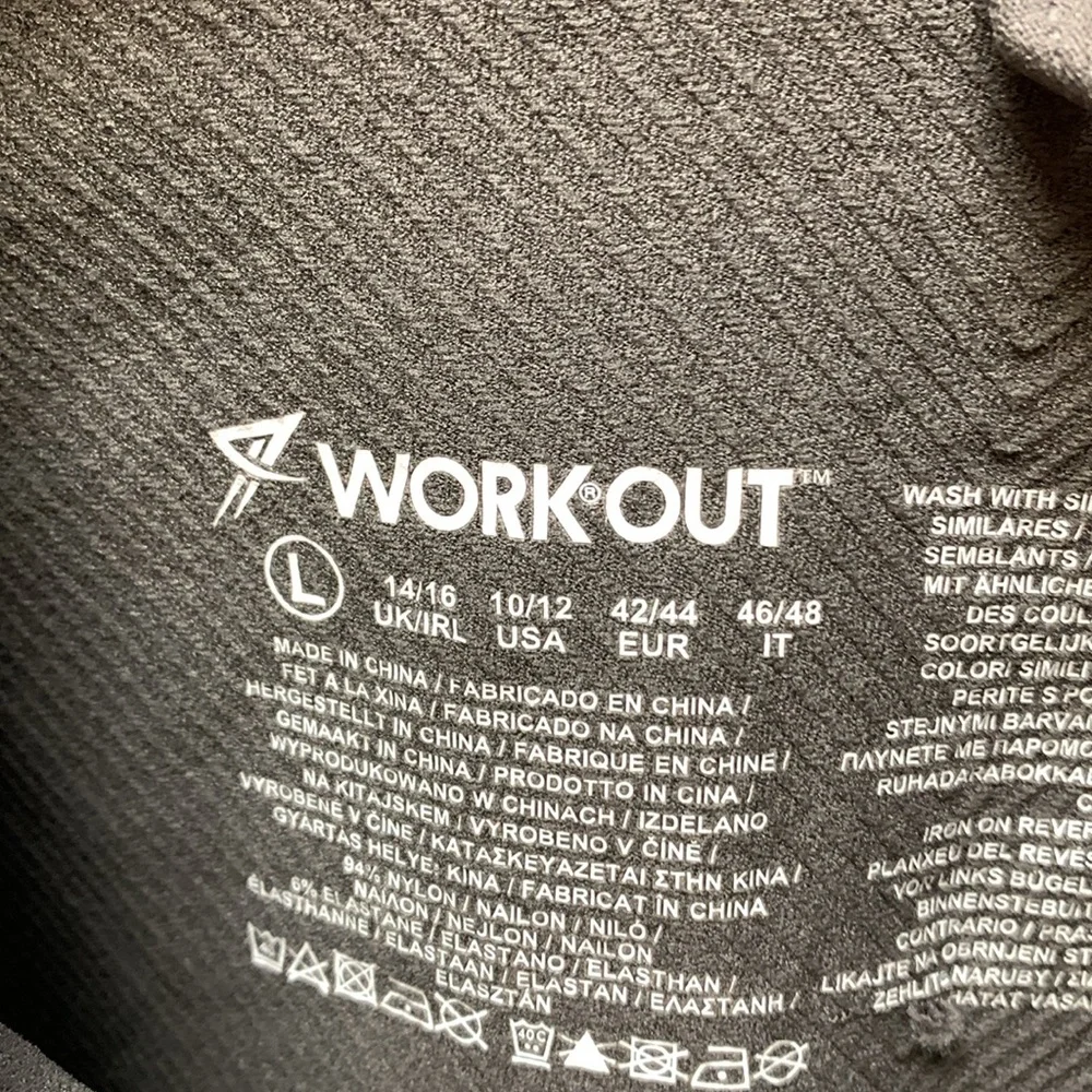 Work Out Top - Picture 6 of 11